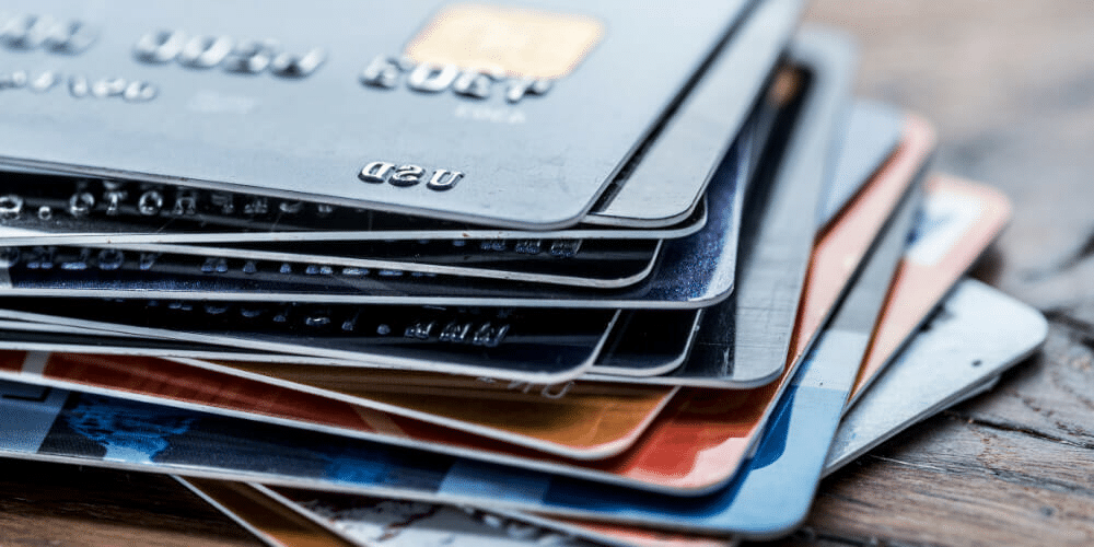 Credit Card Tips India: Smart Usage Guide for Beginners (2026) 4 Credit Card Tips India: Smart Usage Guide for Beginners (2026) -