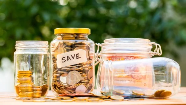 Saving Tips in Hindi: 10 Powerful Tricks to Start Saving 4 Saving Tips in Hindi: 10 Powerful Tricks to Start Saving -