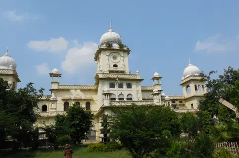 University of Lucknow Admission 2026: Complete Guide to Eligibility, Application Process, Fees & Important Dates 4 University of Lucknow Admission 2026: Complete Guide to Eligibility, Application Process, Fees & Important Dates -